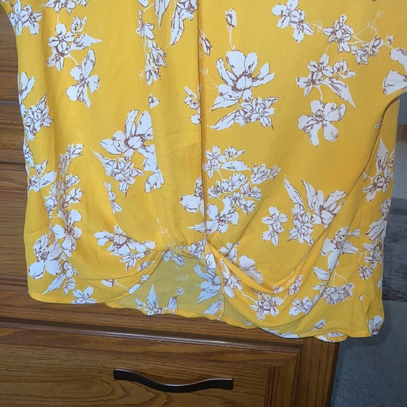 EUC Stitch Fix top - Picture 3 of 3